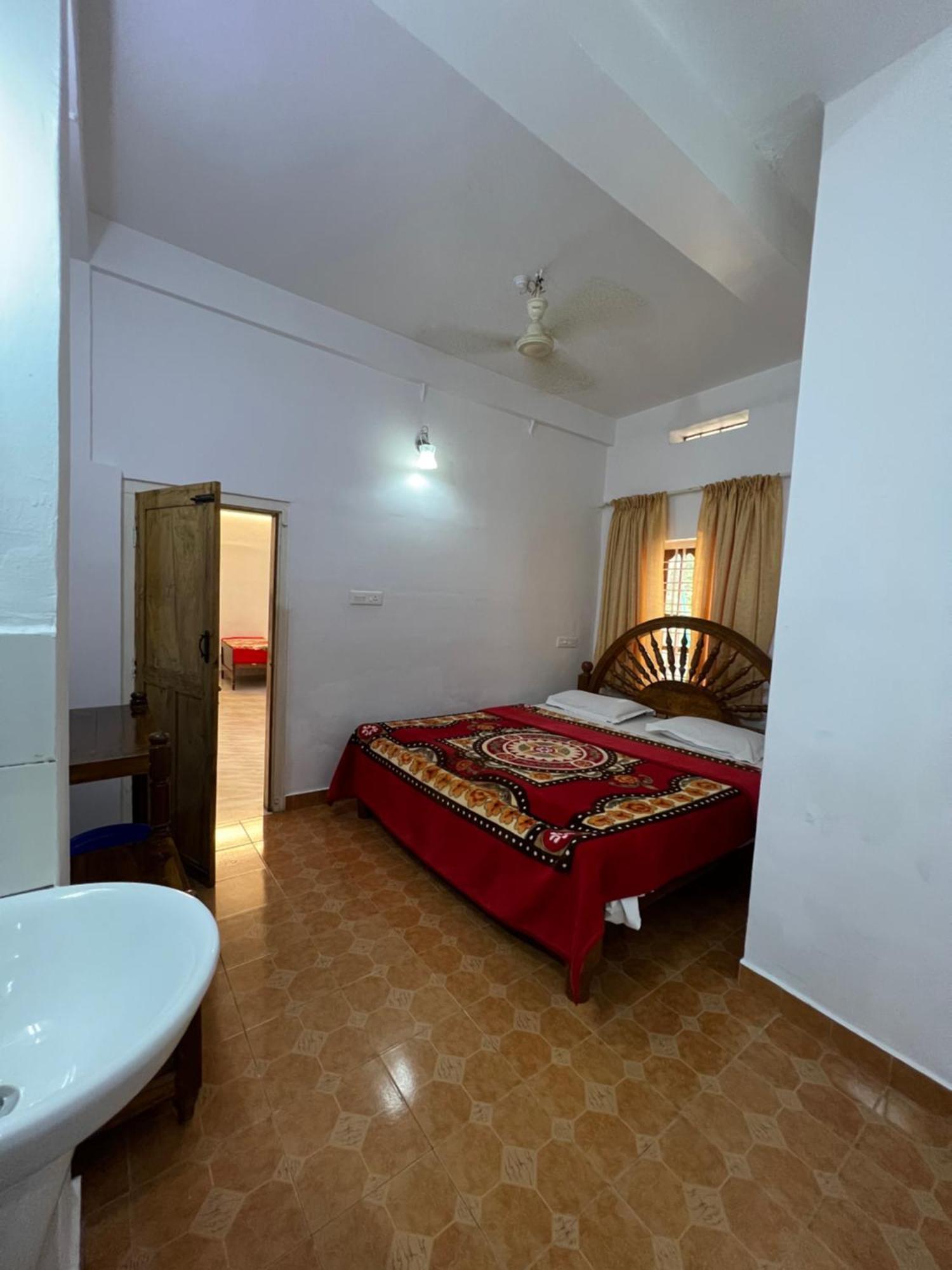 Tranquilou Homestay Thekkady Exterior foto