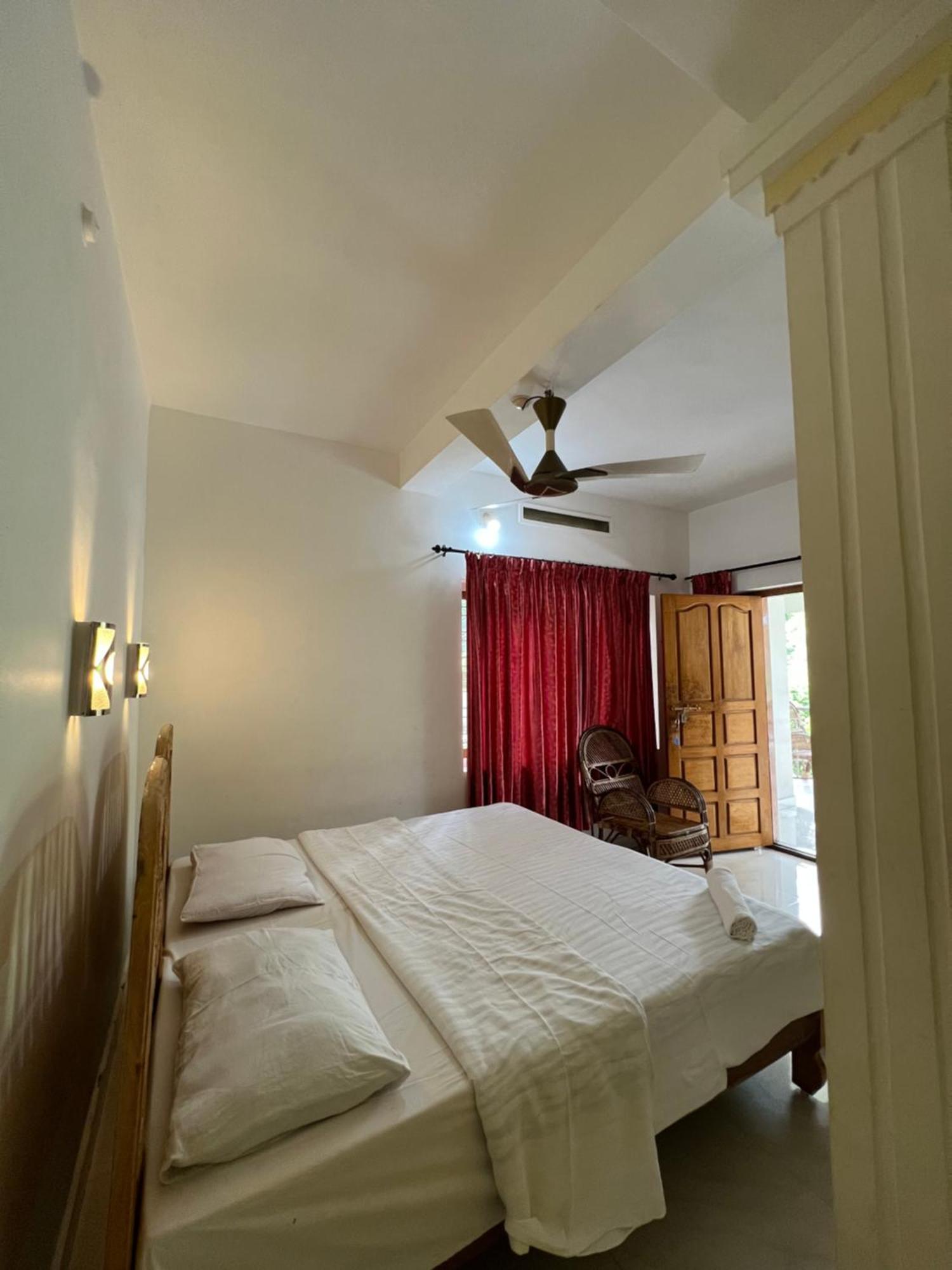 Tranquilou Homestay Thekkady Exterior foto