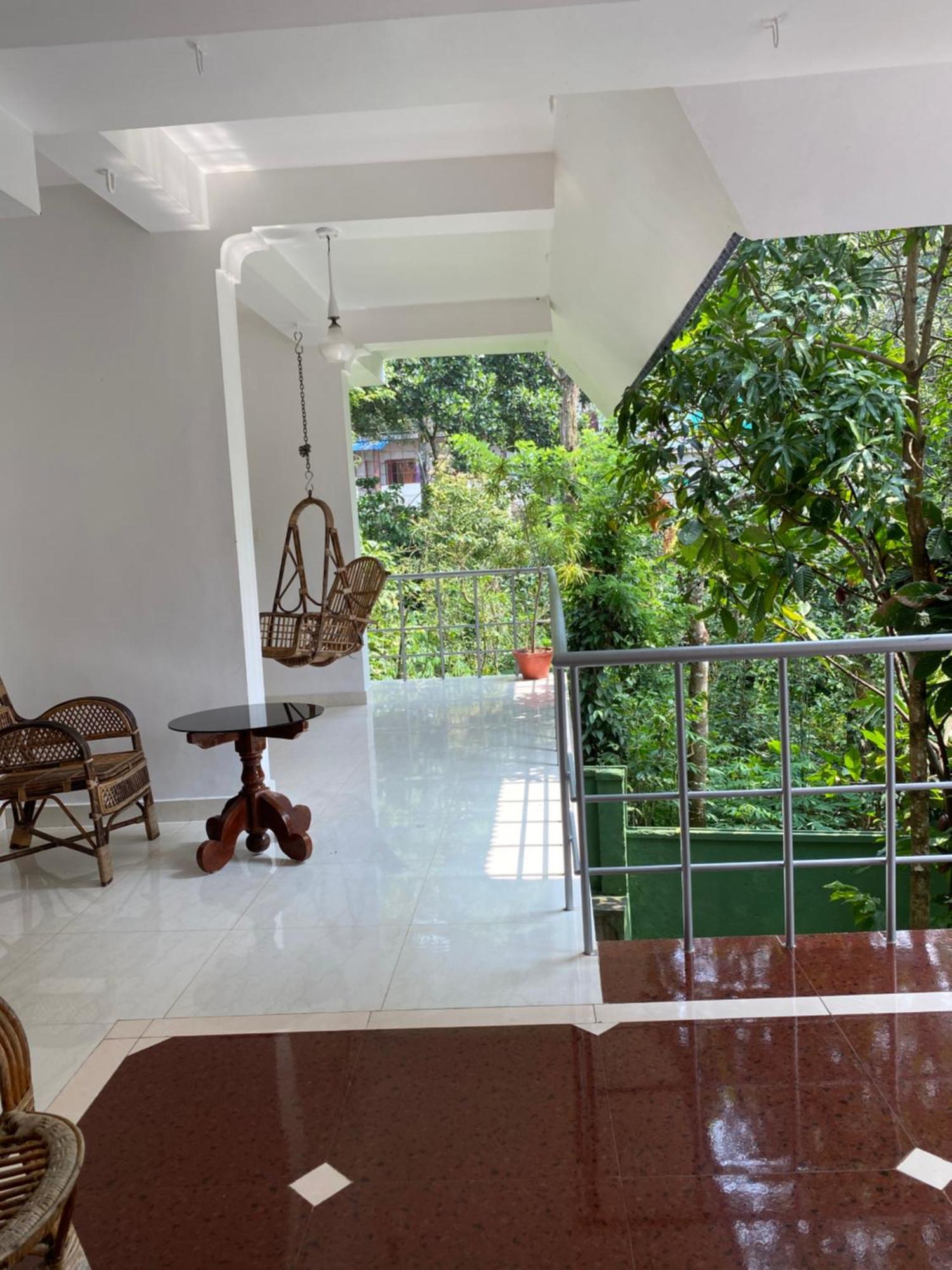 Tranquilou Homestay Thekkady Exterior foto